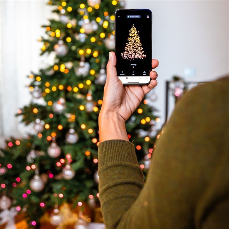 led smart christmas tree