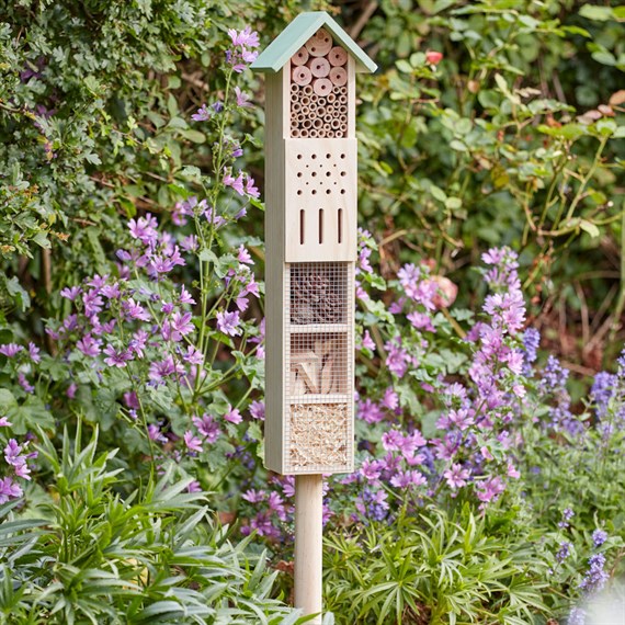 Smart Garden Bug & Bee Tower Inscet Hotel Natural Habitat (7523009)