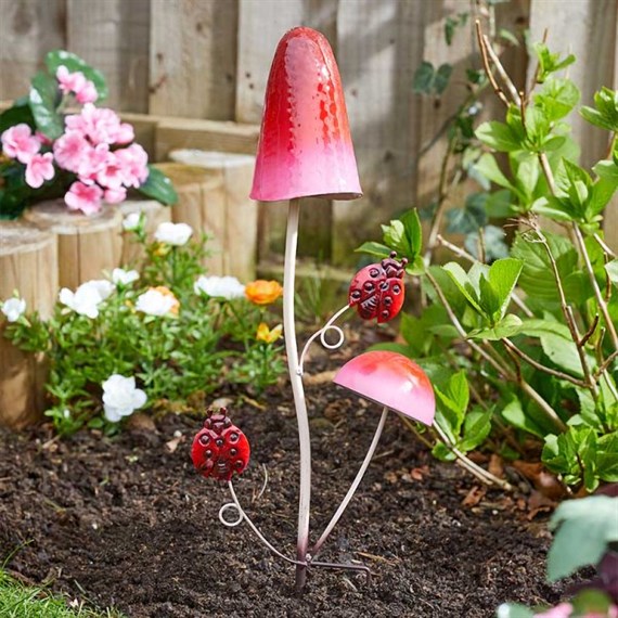 Smart Garden Funky Funghi Red Ladybird Stake (5031035)