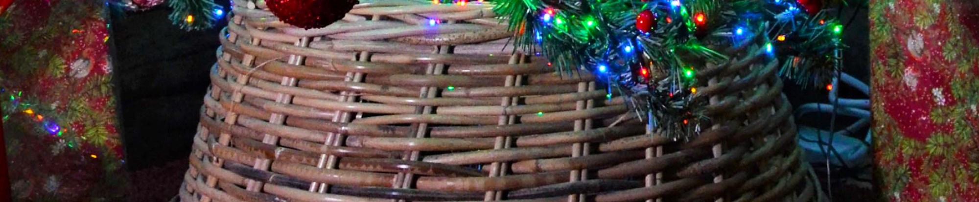 Wicker Christmas Tree Skirts & Collars